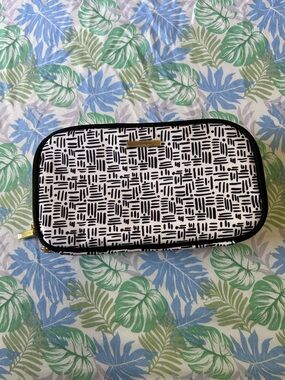 Kestrel Black & White Geometric Double Zip Travel Cosmetic Case Organizer